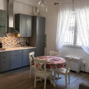  Apartamento Lorenzo Italia
